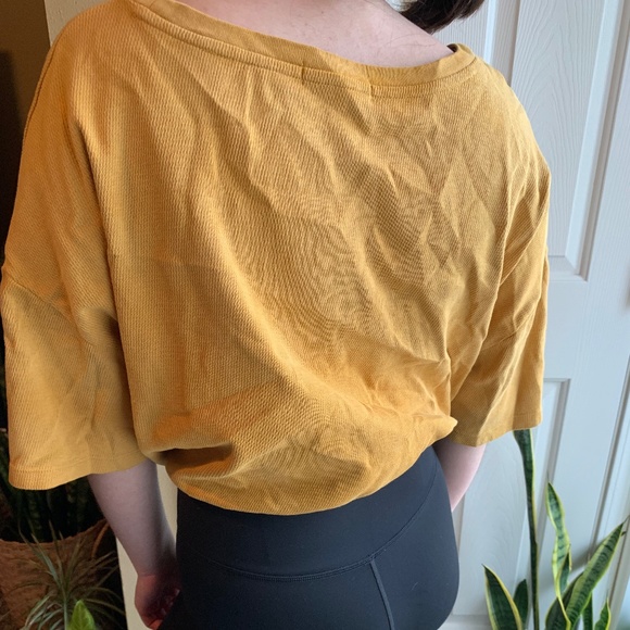 Yellow Drawstring Crop Top - Picture 5 of 7